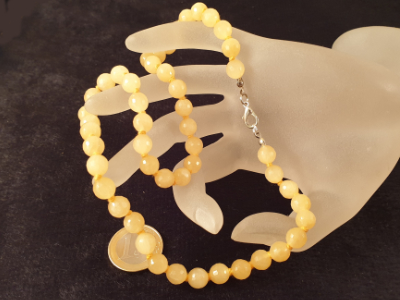 calcite necklace faceted 8/48