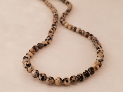 dalmatian jasper necklace 4mm