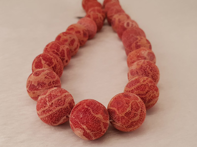 sponge coral necklace 18mm