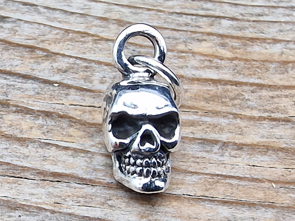 charm skull 19mm, silver