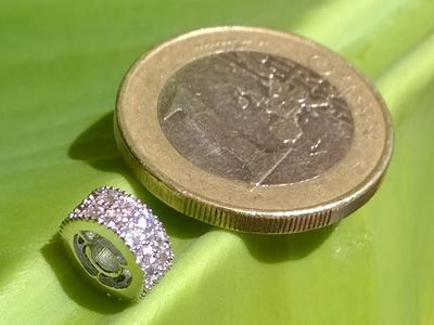 finding rhinestone 8.5x4mm, metal silver