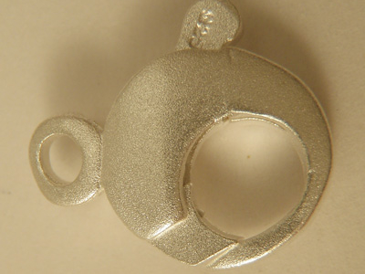 clasp 16mm silver ice