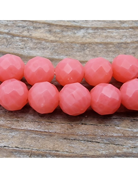 Bambuskorallekette facettiert 4mm