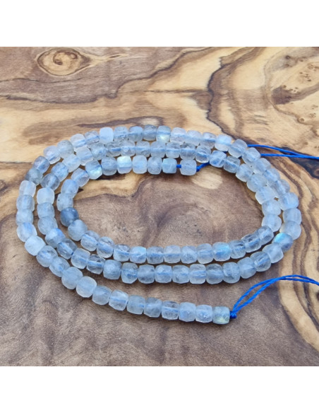 Labradoritkette facettiert 4x4mm