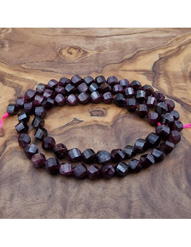 Granatkette facettiert 6mm twist