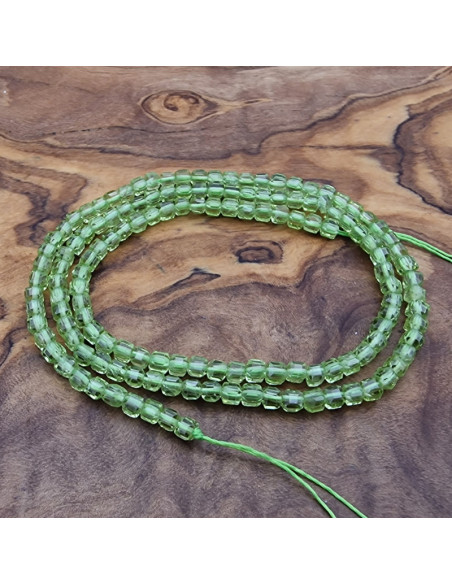 Olivinkette (Peridot) facettiert 3x3mm