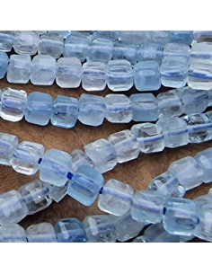 Aquamarinkette facettiert 3x3mm