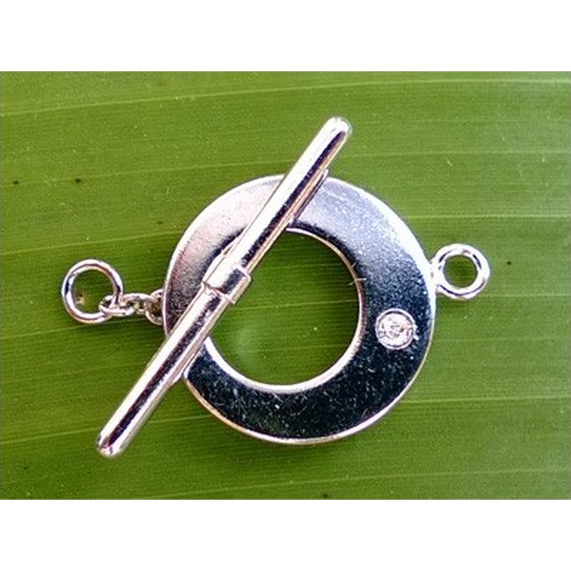 Knebelschliesse 16mm Messing rhodiniert, Strass