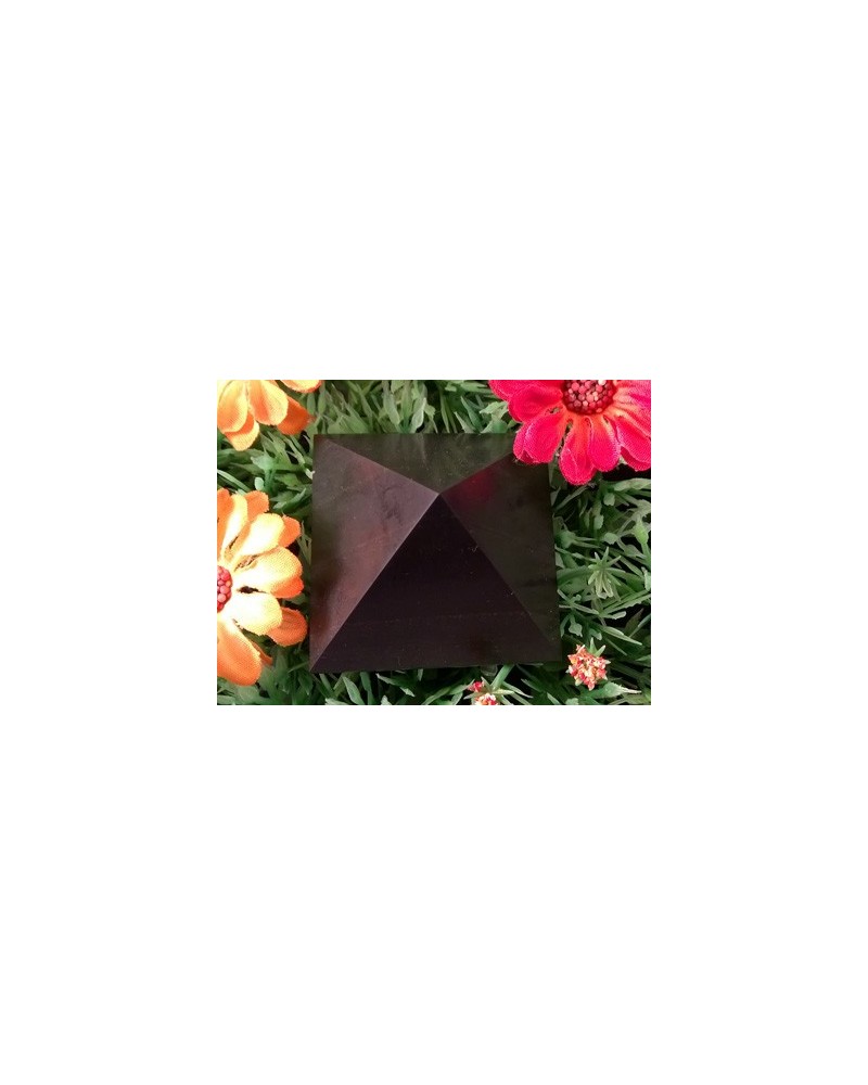 Schungit (Shungit) Pyramide 4cm