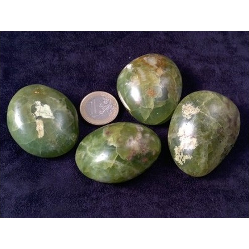 Pistazienopal Handschmeichler