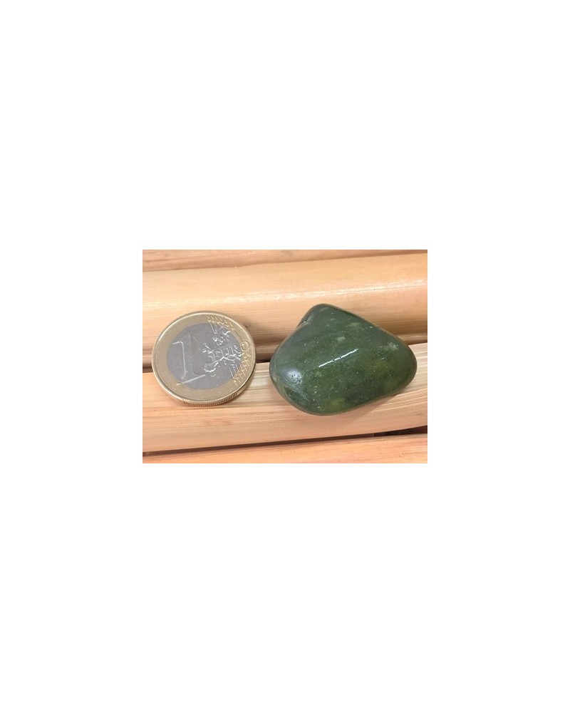 Vesuvian (Vesuvianit, Idokras) Handschmeichler