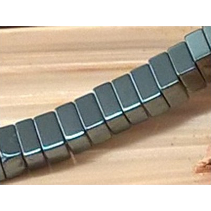 Blutsteinkette (Hämatit) matt 2x2x1mm