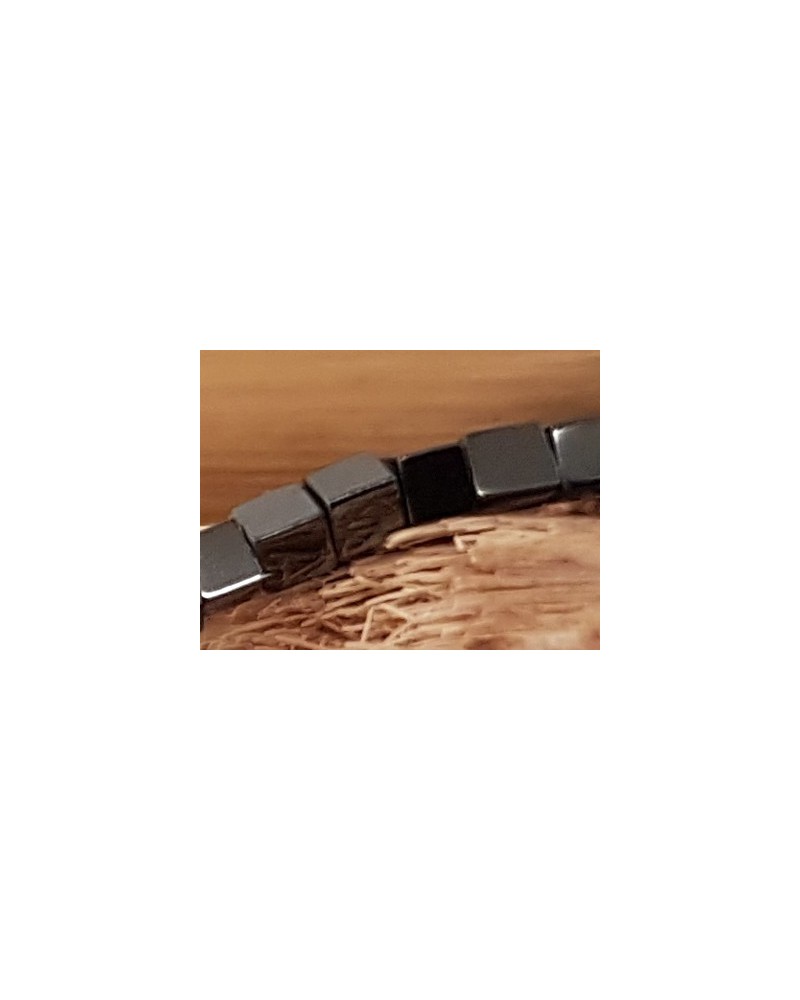 Blutsteinkette (Hämatit) 2x2mm