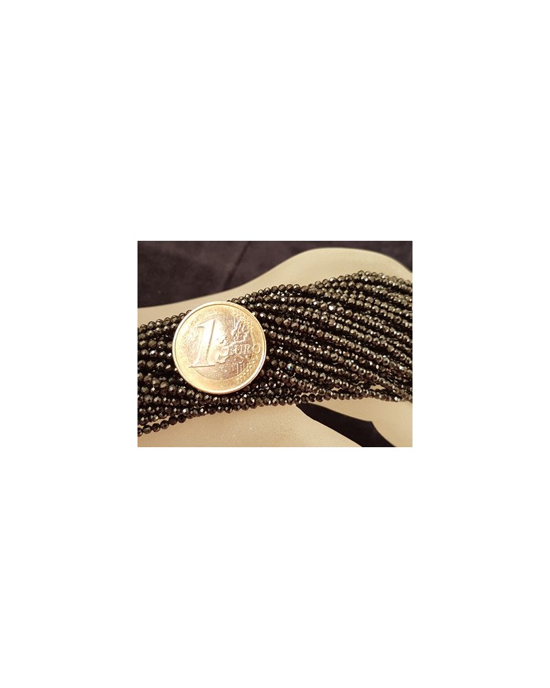 Spinellkette schwarz facettiert 2mm, stark funkelnd