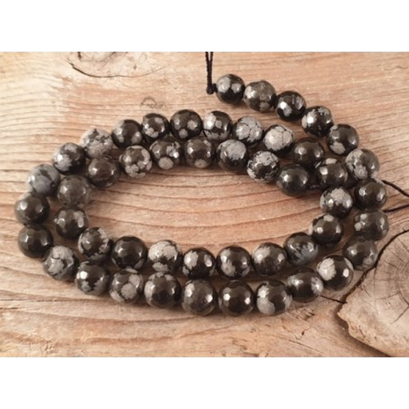 Schneeflocken Obsidian Kette 8mm facettiert