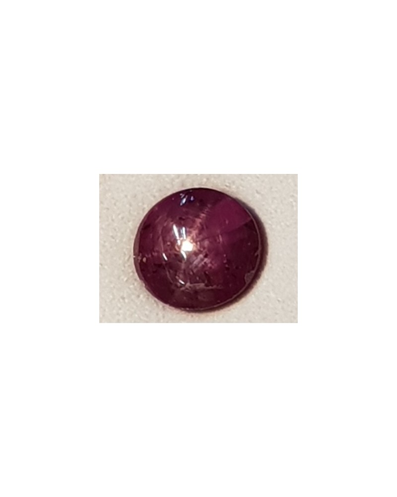Sternrubin Cabochon 10x11mm