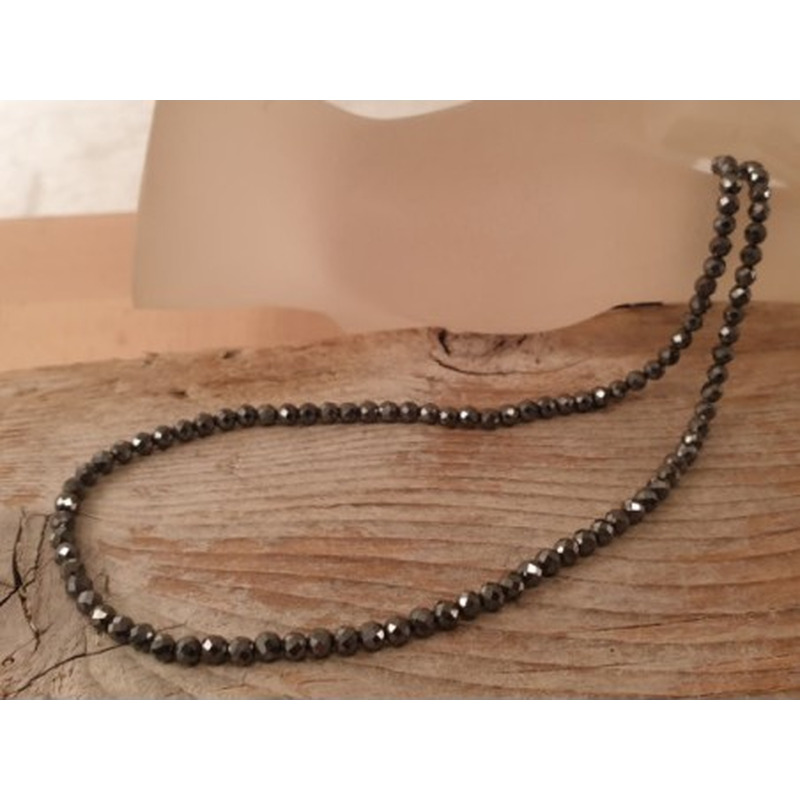 Blutsteinkette (Hämatit) 3mm facettiert
