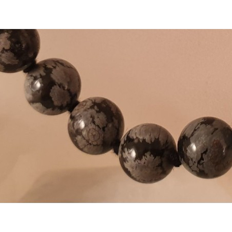 Schneeflockenobsidiankette 8/45