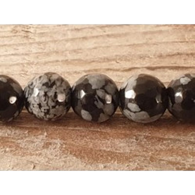 Schneeflocken Obsidian Kette 6mm facettiert