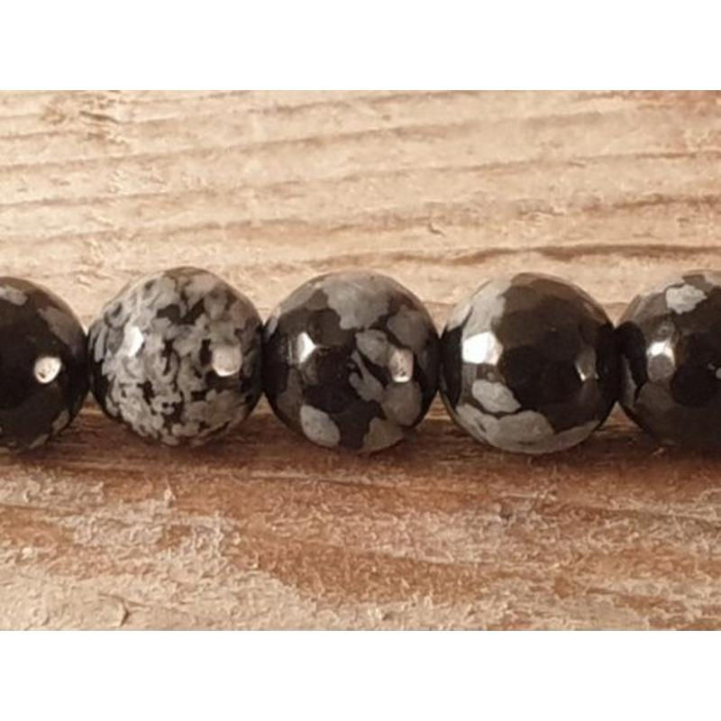 Schneeflocken Obsidian Kette 6mm facettiert