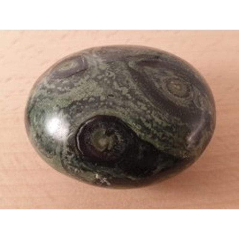 Eldarit (Kabamba, Nebulastein) Handschmeichler 2
