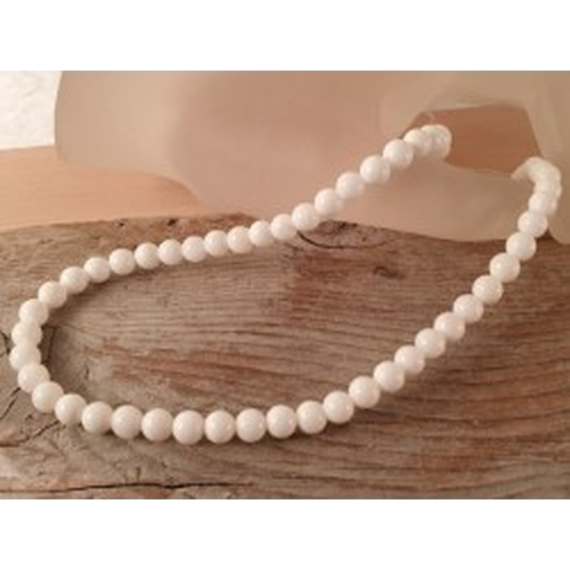white Jade Kette 6mm 2