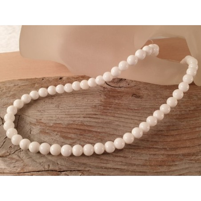 white Jade Kette 6mm