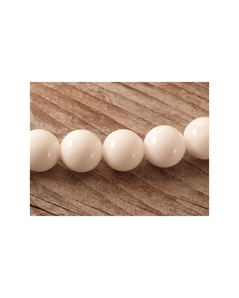 white Jade Kette 8mm