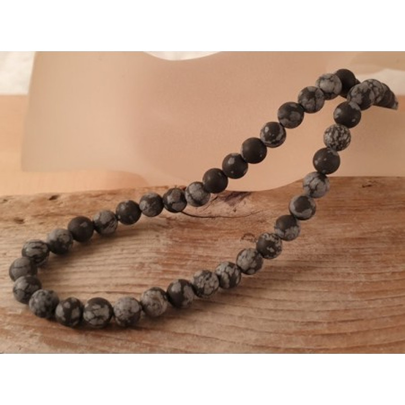 Schneeflocken Obsidian Kette matt 6mm