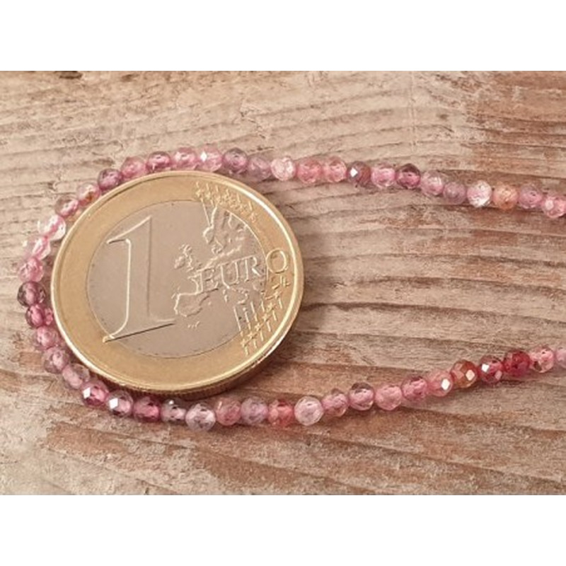 Spinellkette facettiert 2mm, stark funkelnd