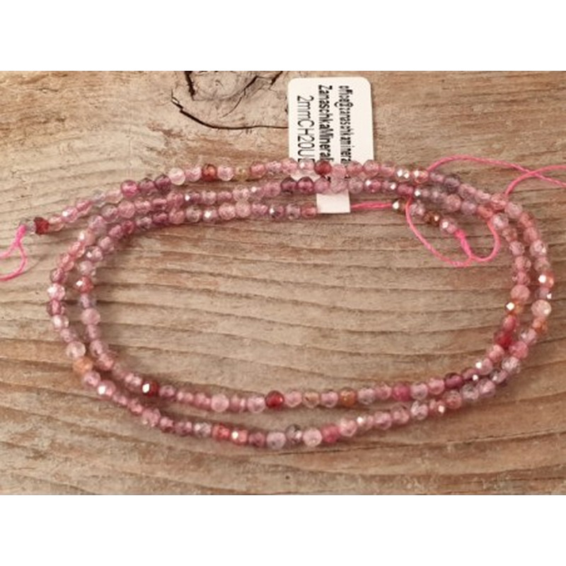 Spinellkette facettiert 2mm, stark funkelnd
