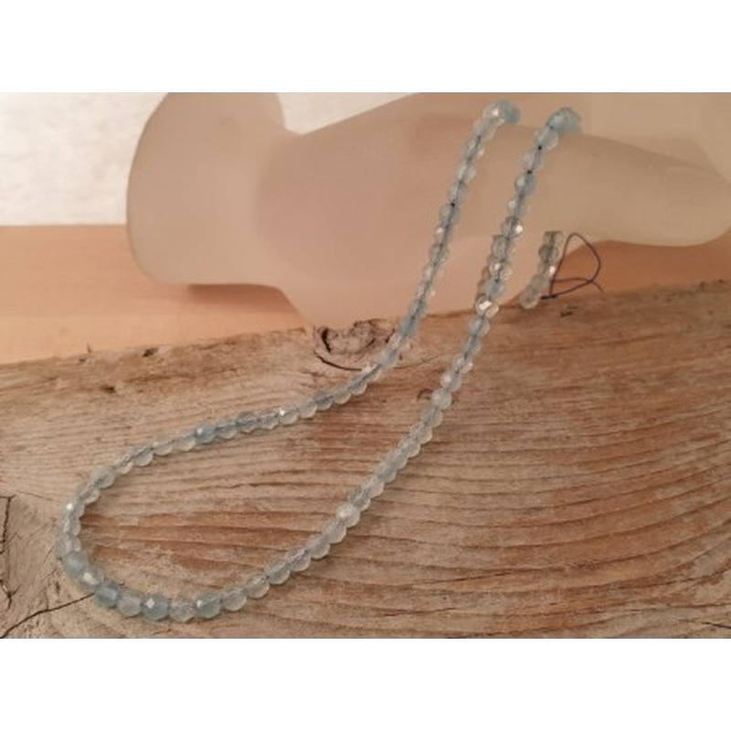 Aquamarinkette facettiert, 4mm