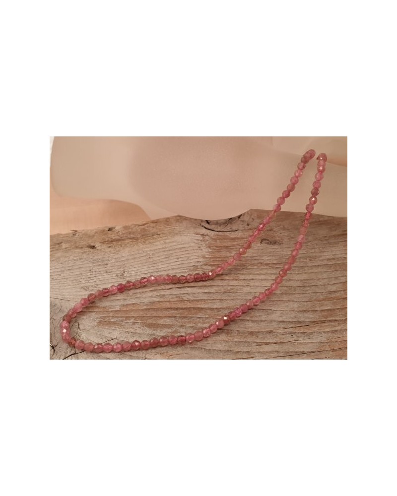 Rubelith - Rubellit - roter Turmalinkette facettiert 2mm A