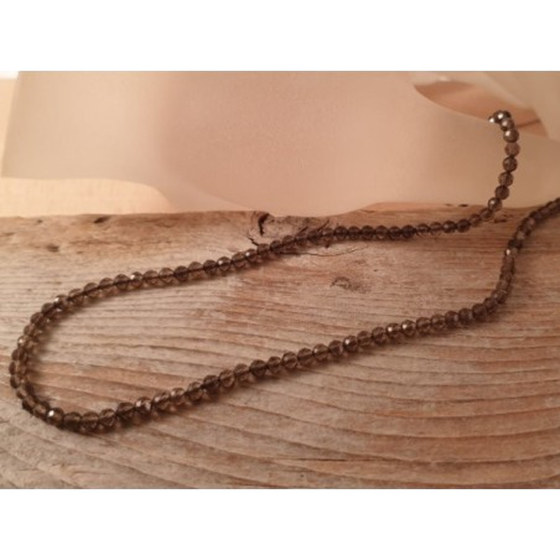 Rauchquarzkette facettiert 3mm