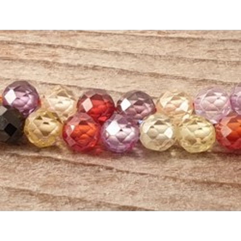 Zirkonkette-stark funkelnd-facettiert 4mm 2
