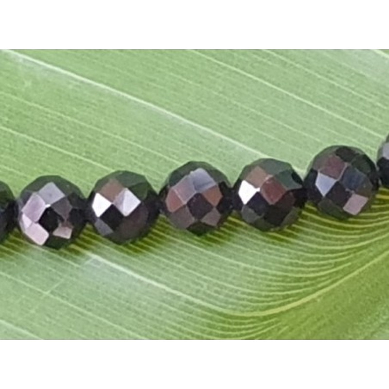 Schwarzer Turmalin (Schörl) Kette facettiert 3mm