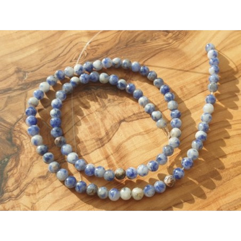 Schneesodalithkette 4mm