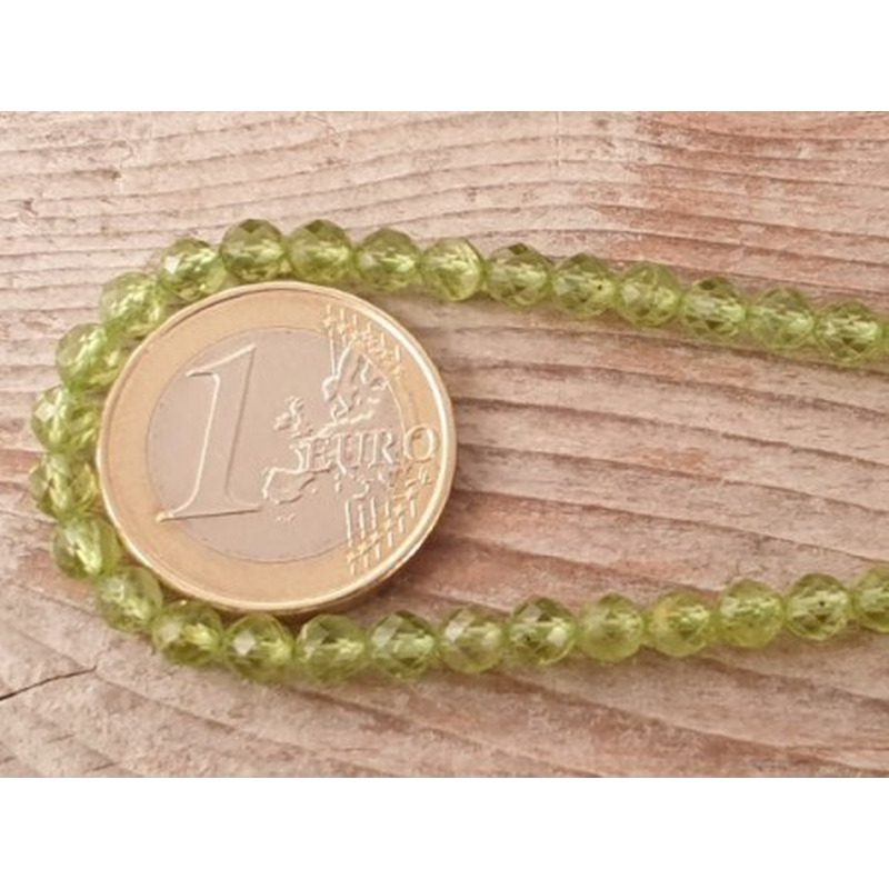 Olivinkette (Peridot) facettiert 4mm