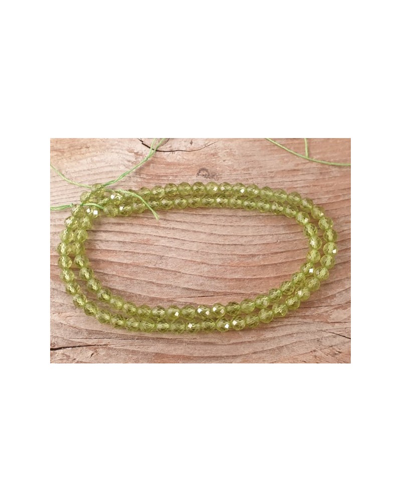 Olivinkette (Peridot) facettiert 4mm