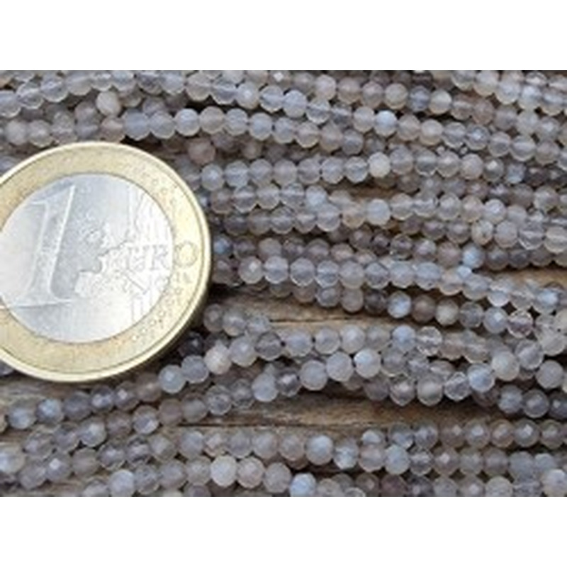 Mondsteinkette grau facettiert 2mm 2