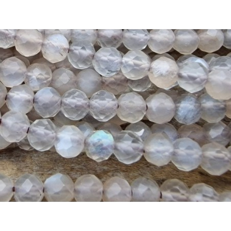 Mondsteinkette grau facettiert 2mm