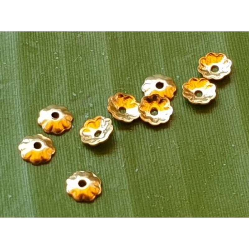 Endkappe Blume 3mm Goldfilled