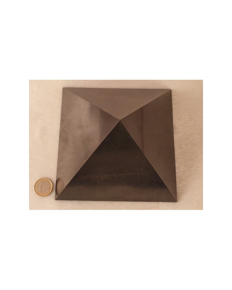 Schungit (Shungit) Pyramide 150mm