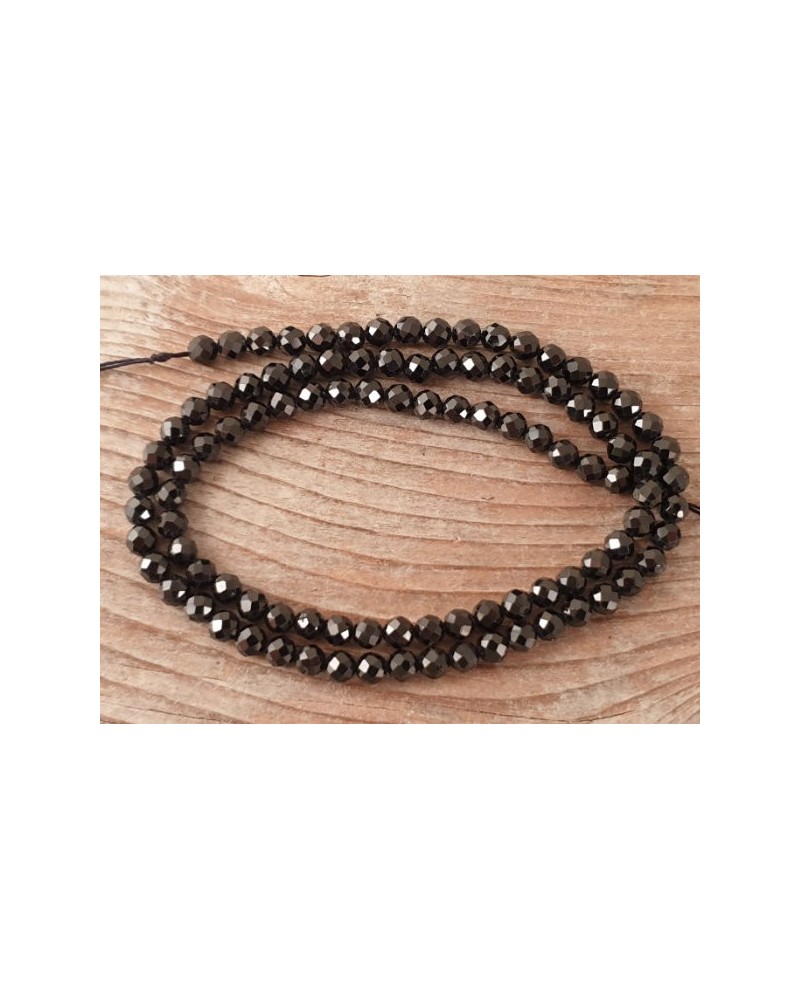 Spinellkette schwarz facettiert 4mm, stark funkelnd