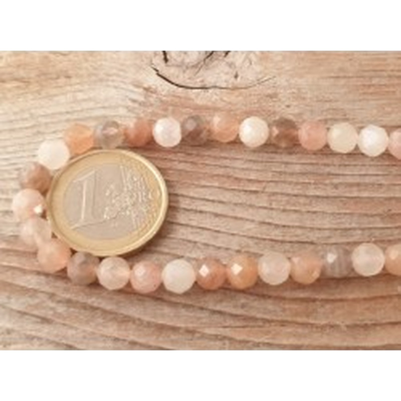 Mondsteintkette facettiert 6mm 2