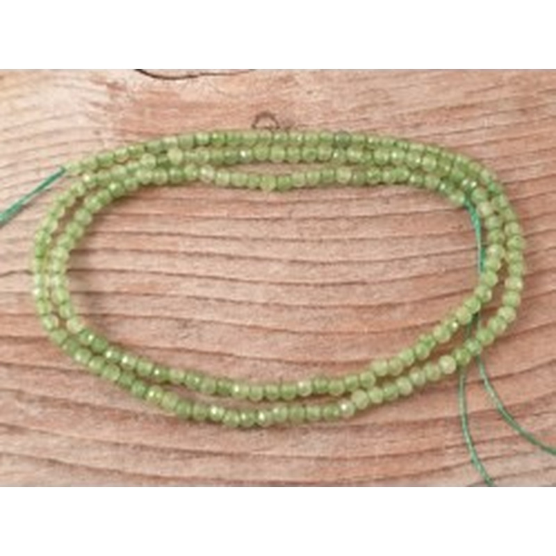 Nephrit Jadekette facettiert 2mm 2