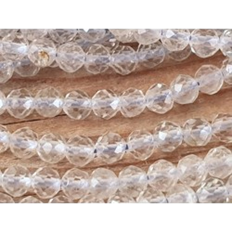 blauer Topas Kette facettiert 4mm