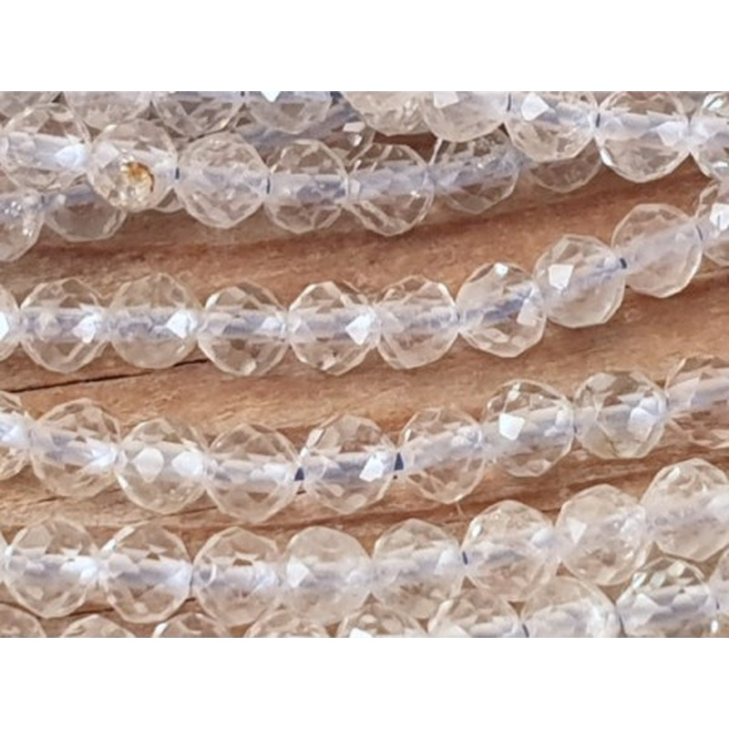 blauer Topas Kette facettiert 4mm