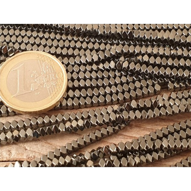 Blutsteinkette (Hämatit) 3x2mm