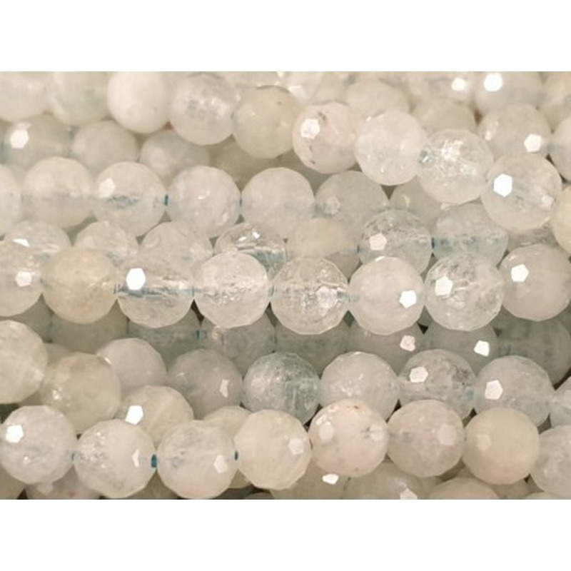 Aquamarinkette facettiert 6mm